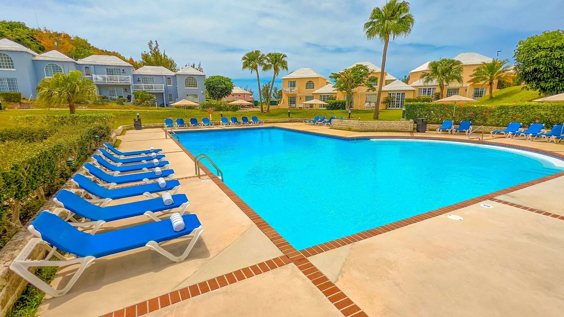 St George's Club Hotel