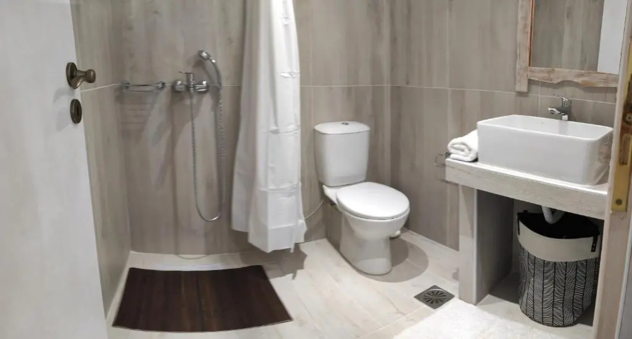 Xenonas Alexandra's Coffee House