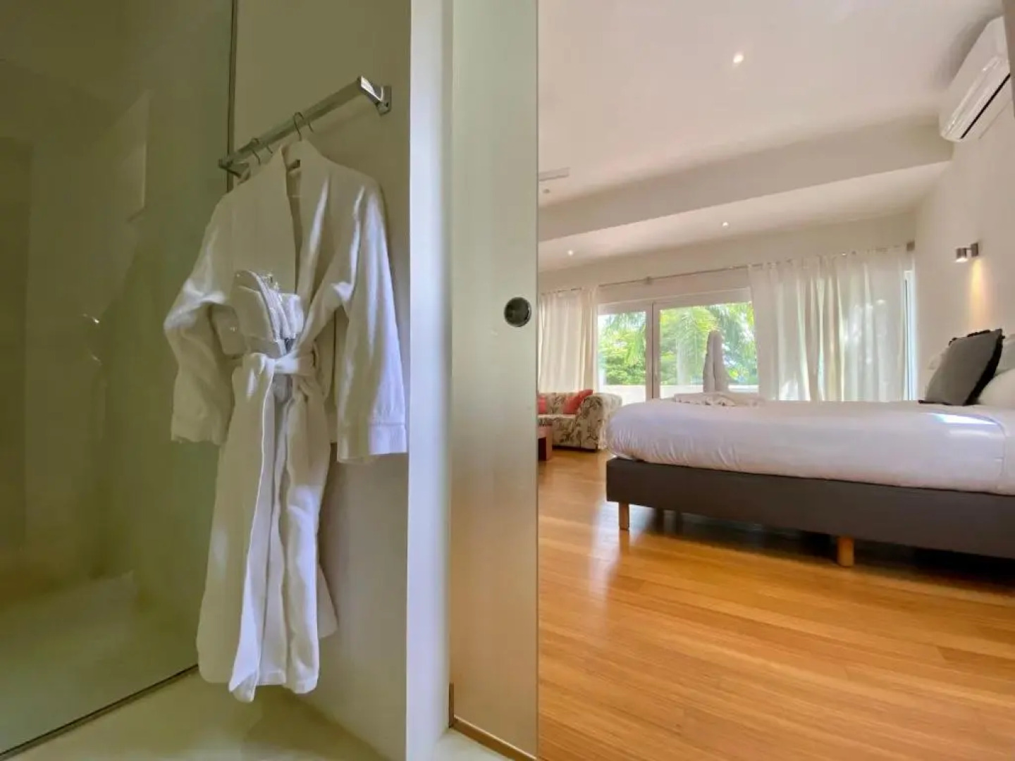 CASA-22 Luxury Boutique Hotel