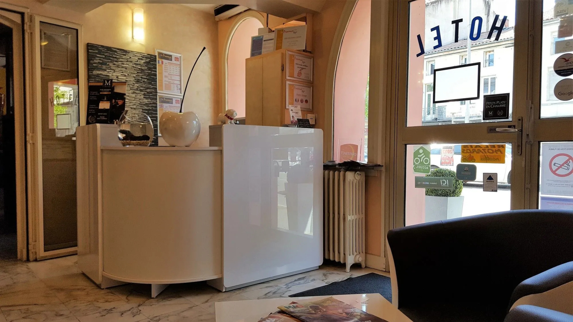 Contact Hôtel le Provence