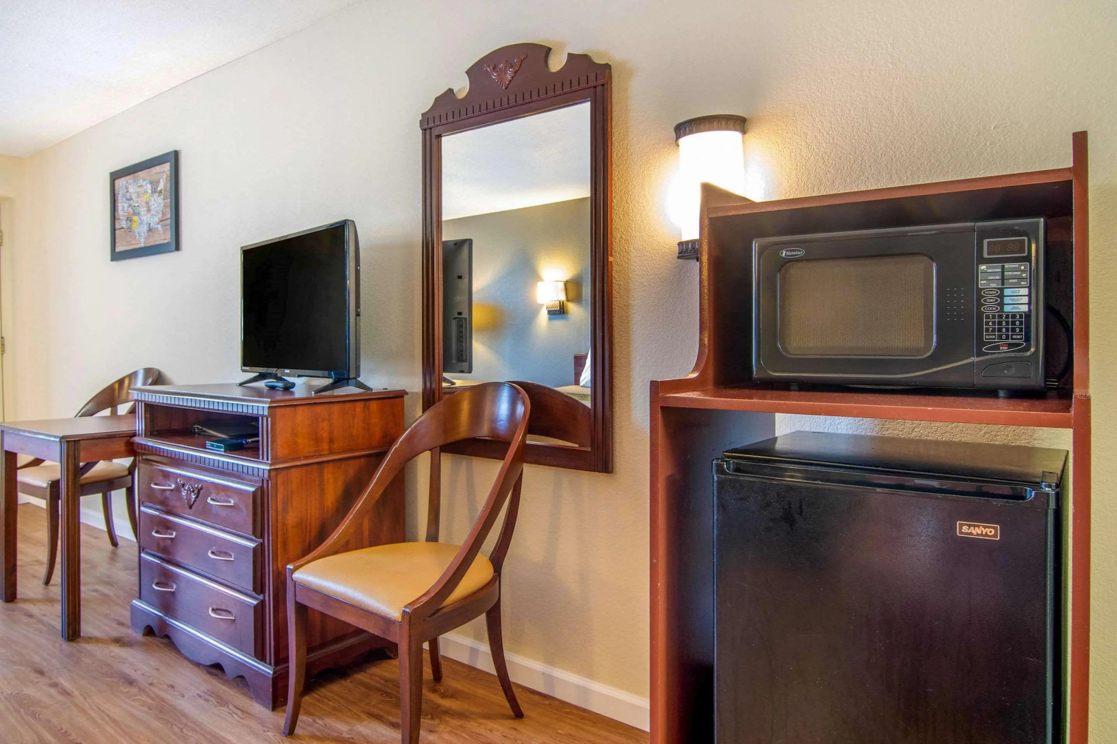 Econo Lodge Inn & Suites near Chickamauga Battlefield