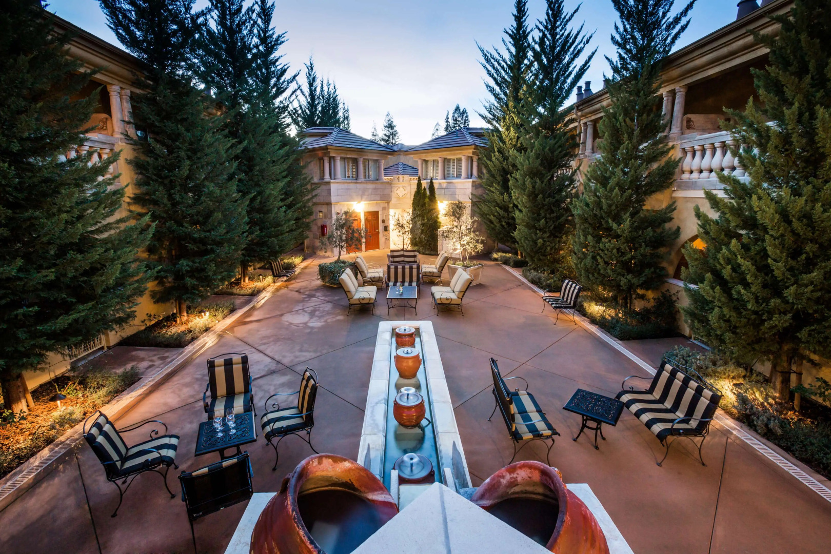 Dry Creek Inn MOD Collection by Sonesta