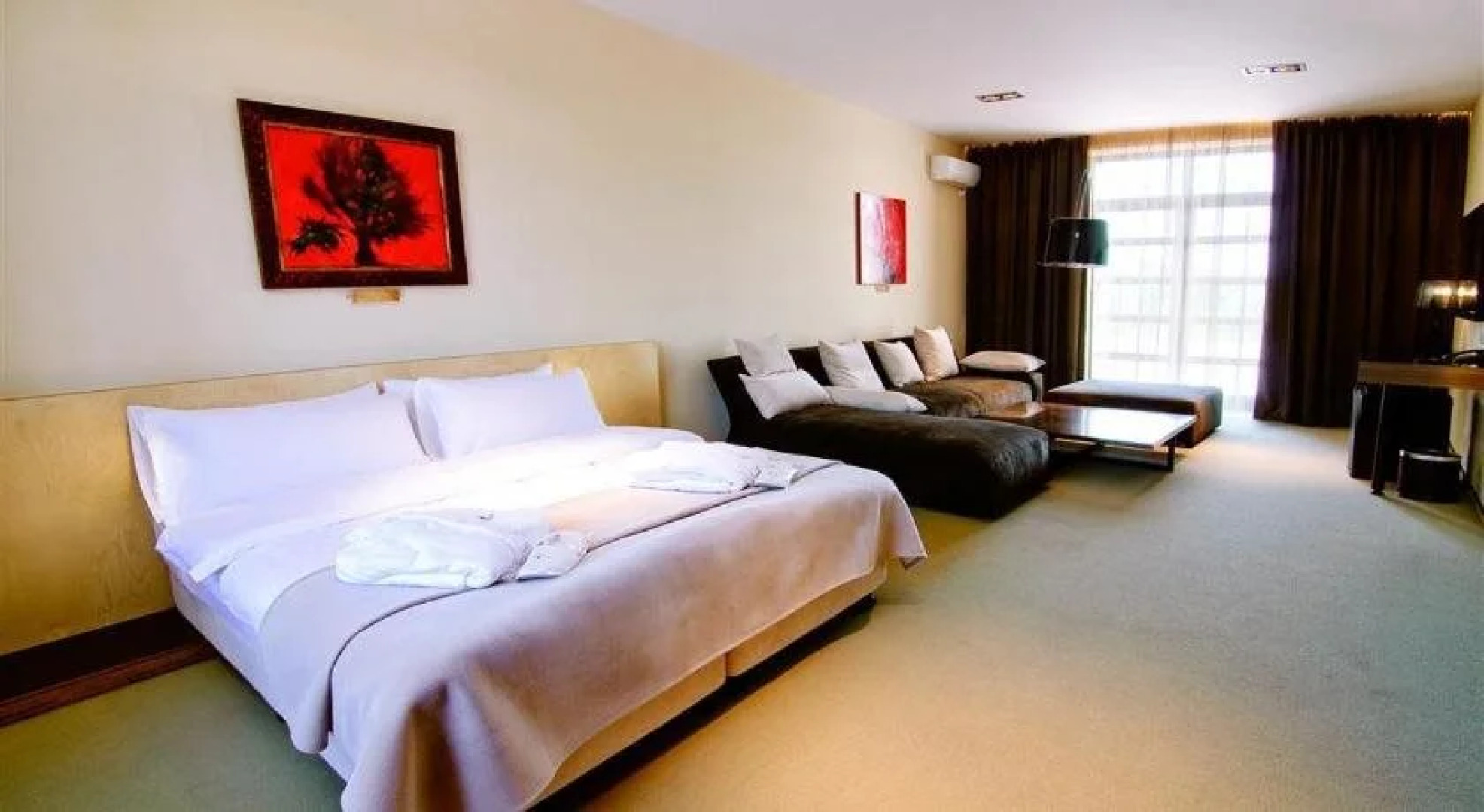 Парк-Отель Швейцария