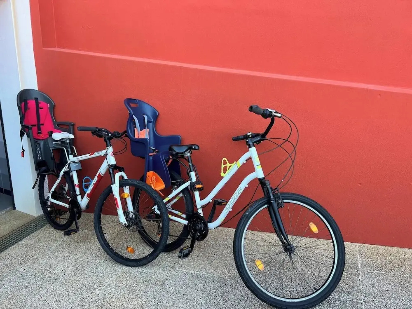 House With Heated Pool all Year Round