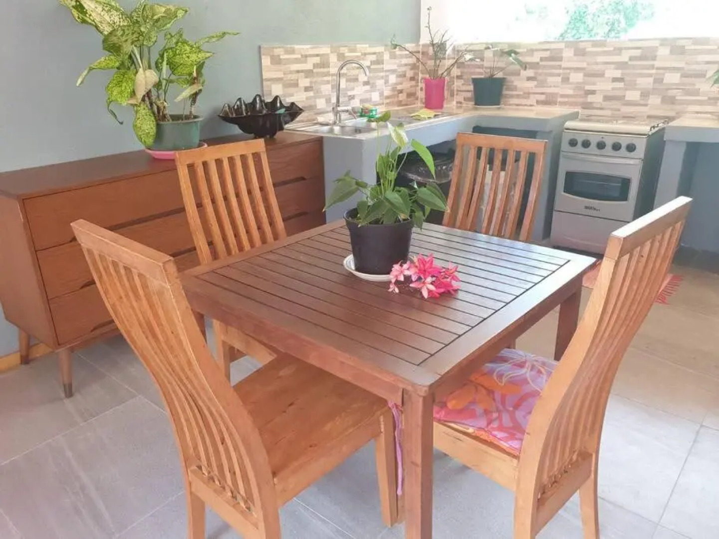 Ohana Location Ravissant appart spacieux parking gratuit à uturoa