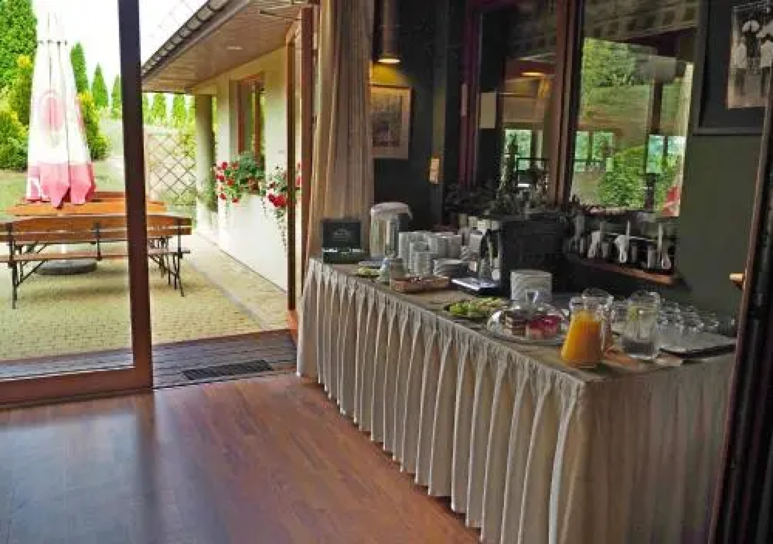 Отель Hotel i Restauracja Kochanów