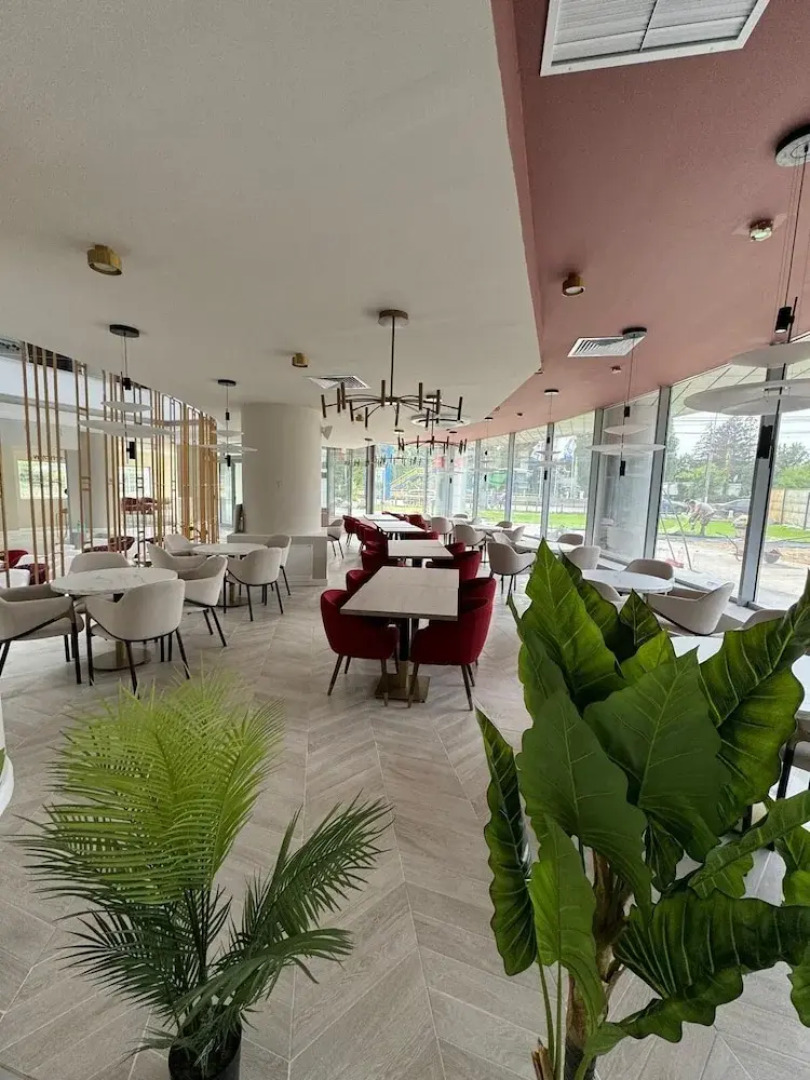 Ramada by Wyndham Bucharest Otopeni Airport