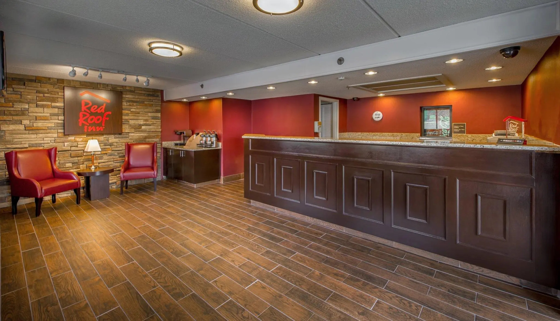 Clarion Pointe Kennesaw Town Center