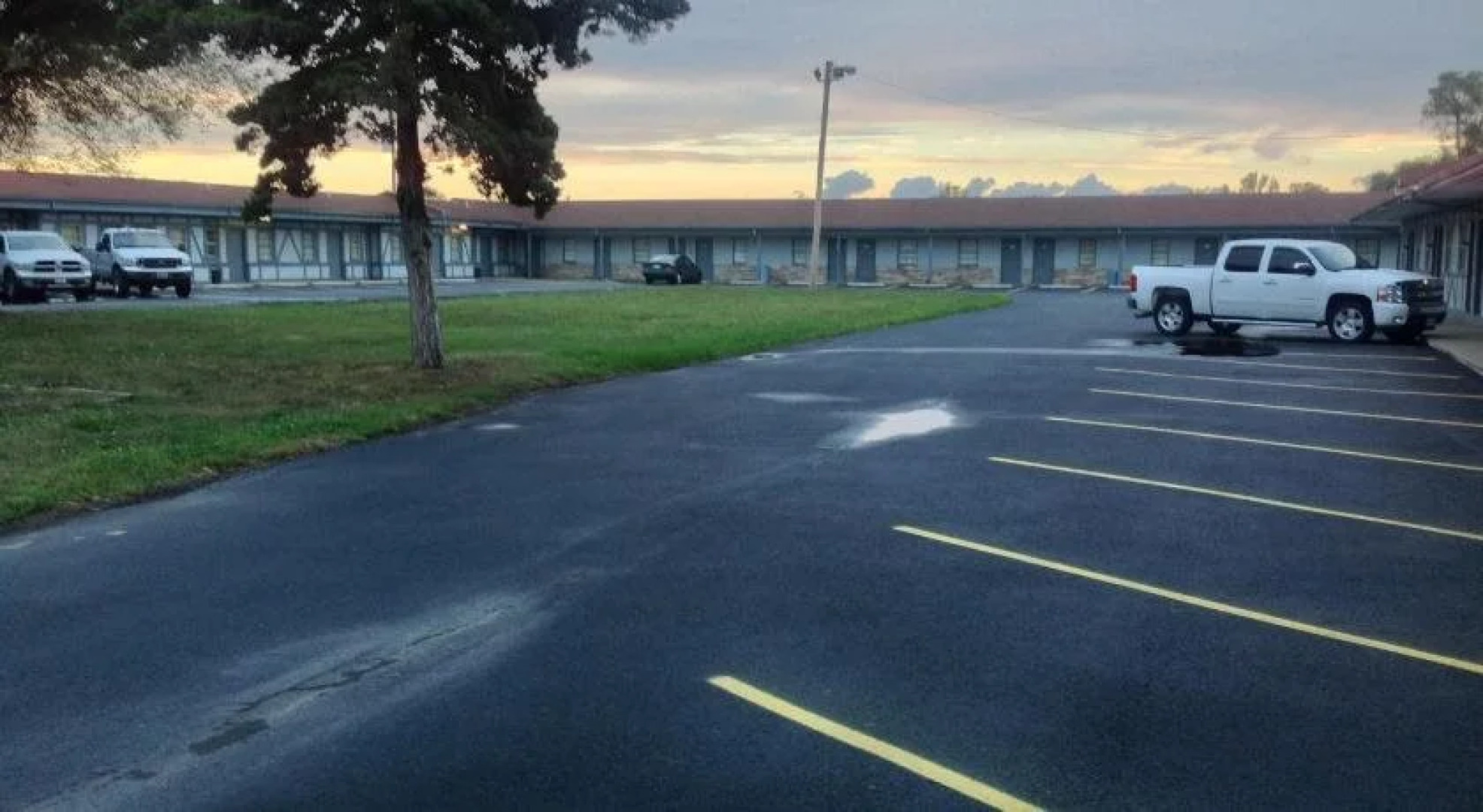 Economy Inn Granite City