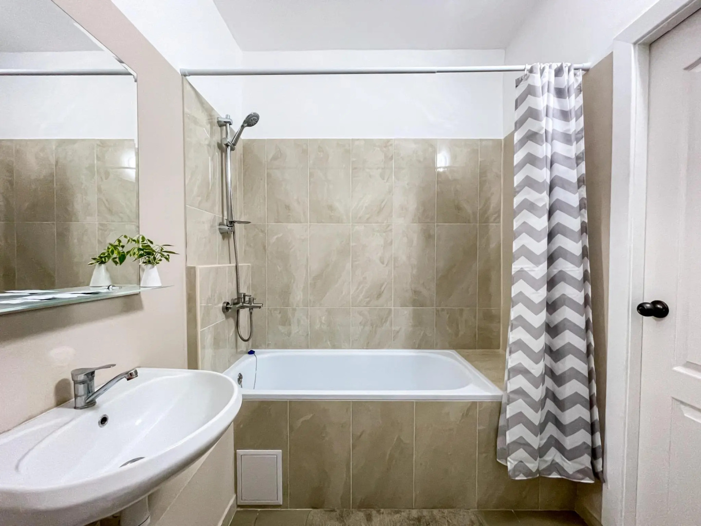 КрымскХоум на улице Надежды 5