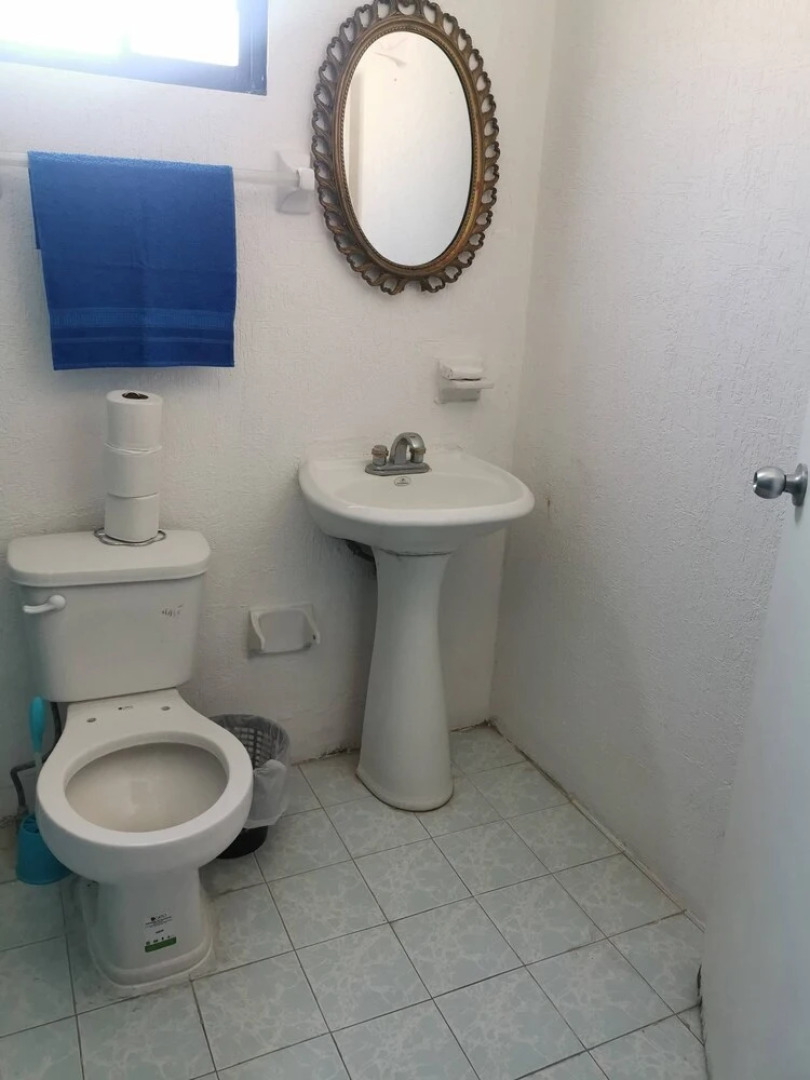 Comfortable House With Excellent Location Come to Gomez