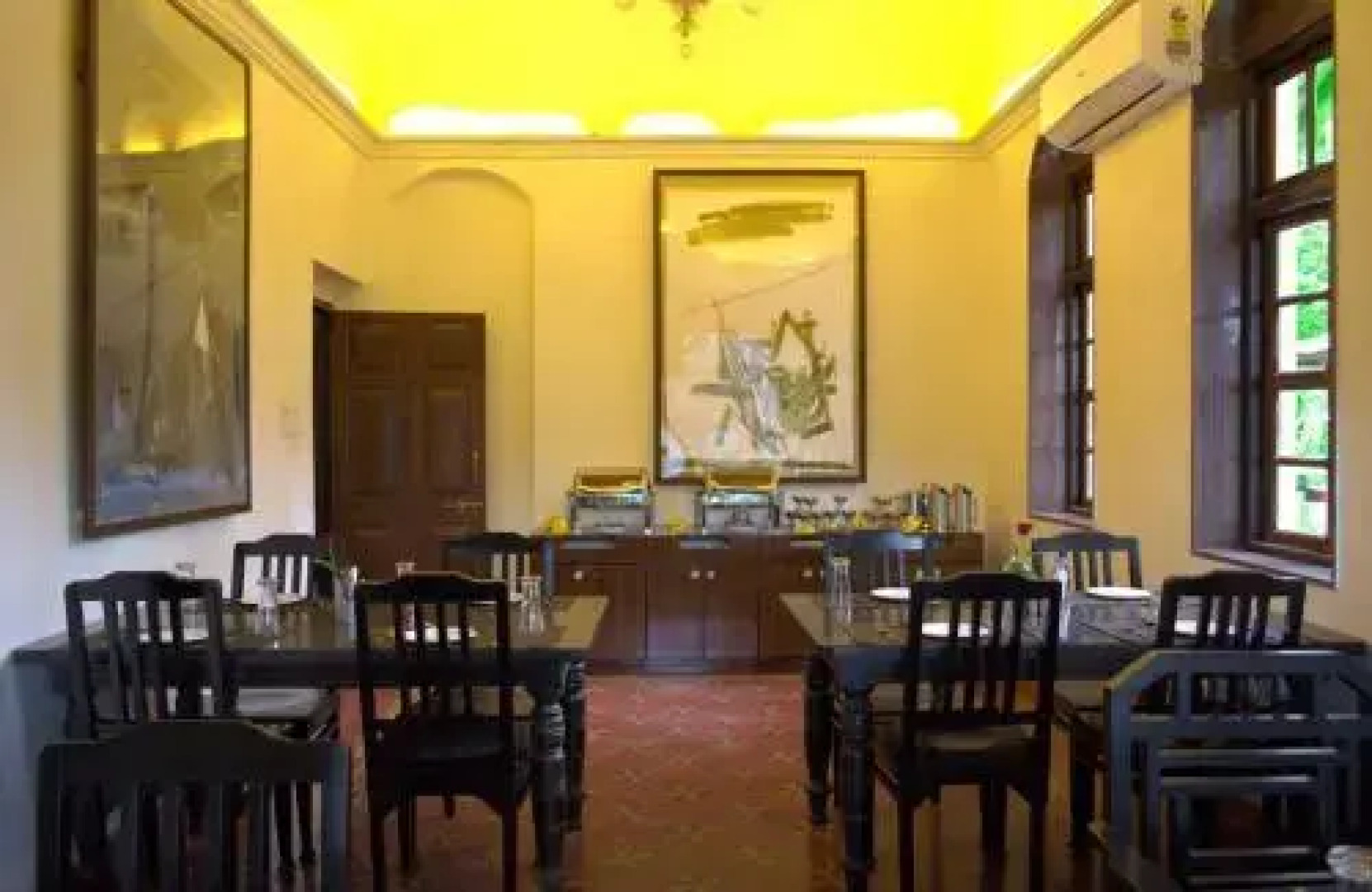 Krisna All Suite Stay