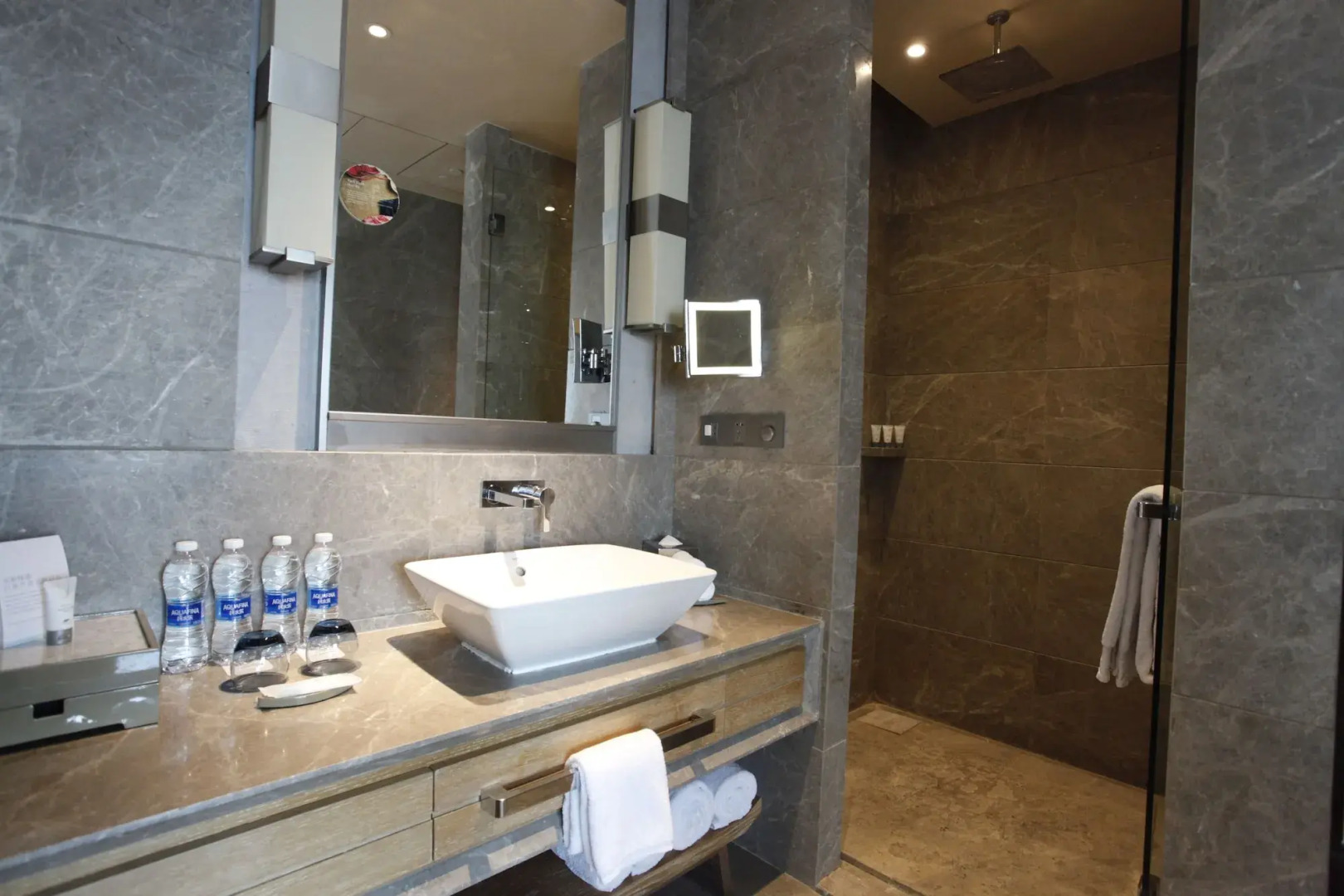 The Westin Chongqing Liberation Square