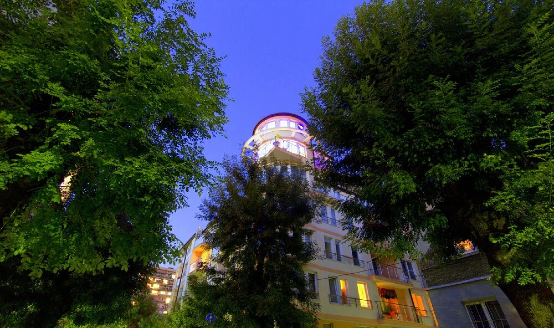 Penthouse Suites Rakovska Apartments