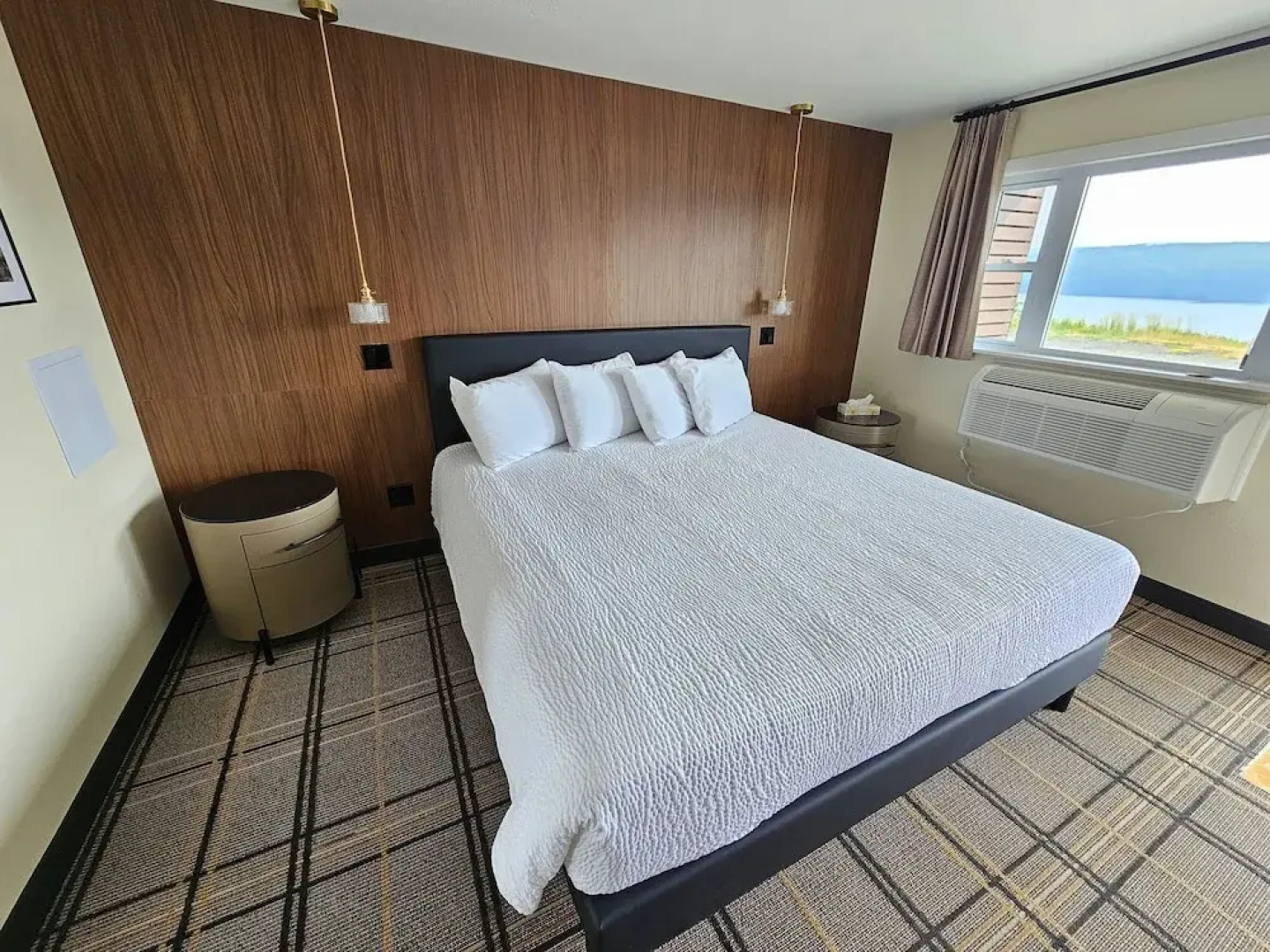 The Hotel Laurel at Seneca