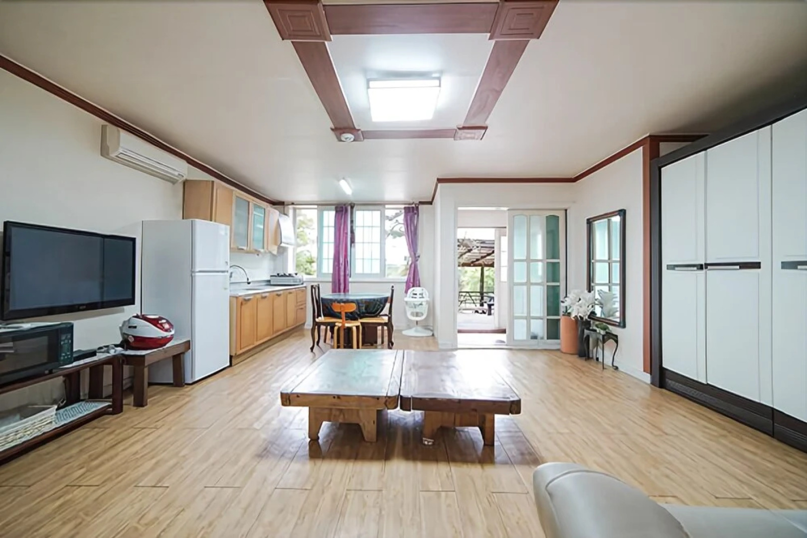 Yeosu Blue Sky Galaxy Pension