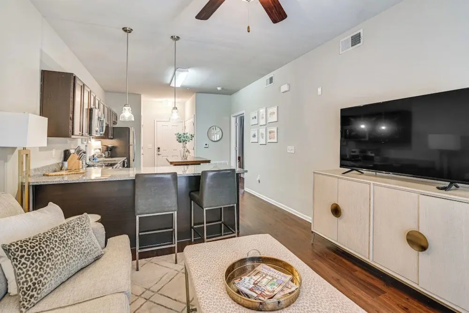 Cotton District Condo: Walkable Spot for Game Day!