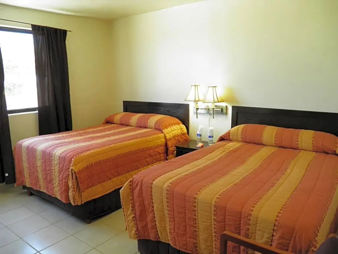 #35 Bungalow Seaside Hotel & Victors RV Park