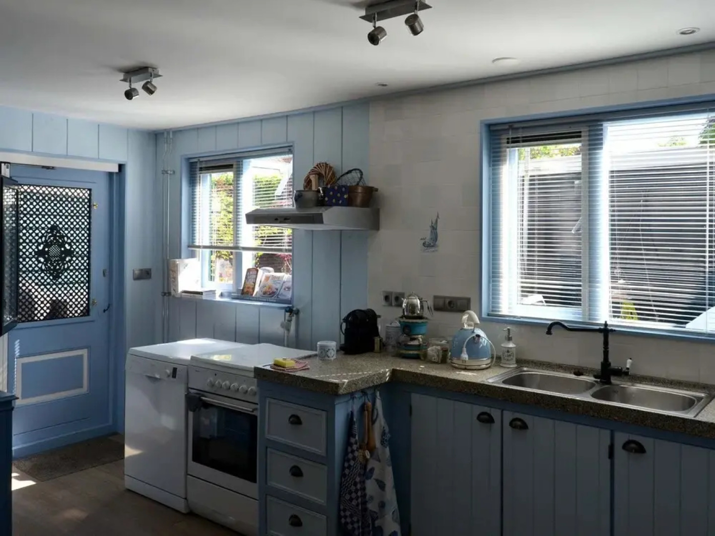 Comfy Holiday Home with Fenced Courtyard in Edam near Center