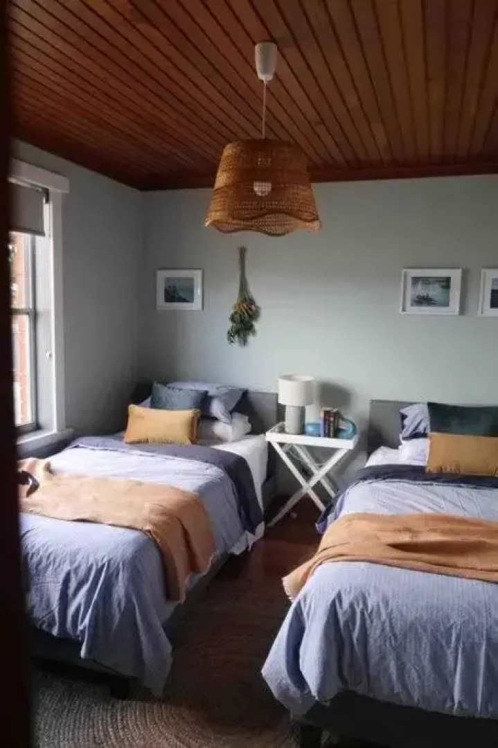 Lylah’s By The Sea