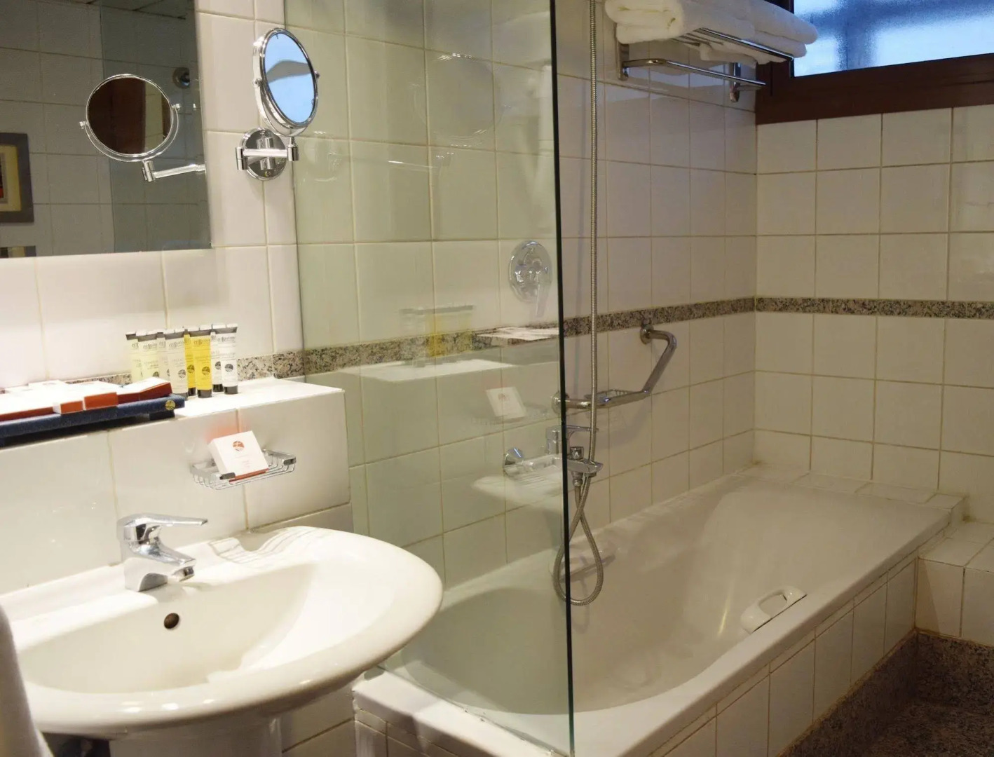 Manazil Al madinah Hotel