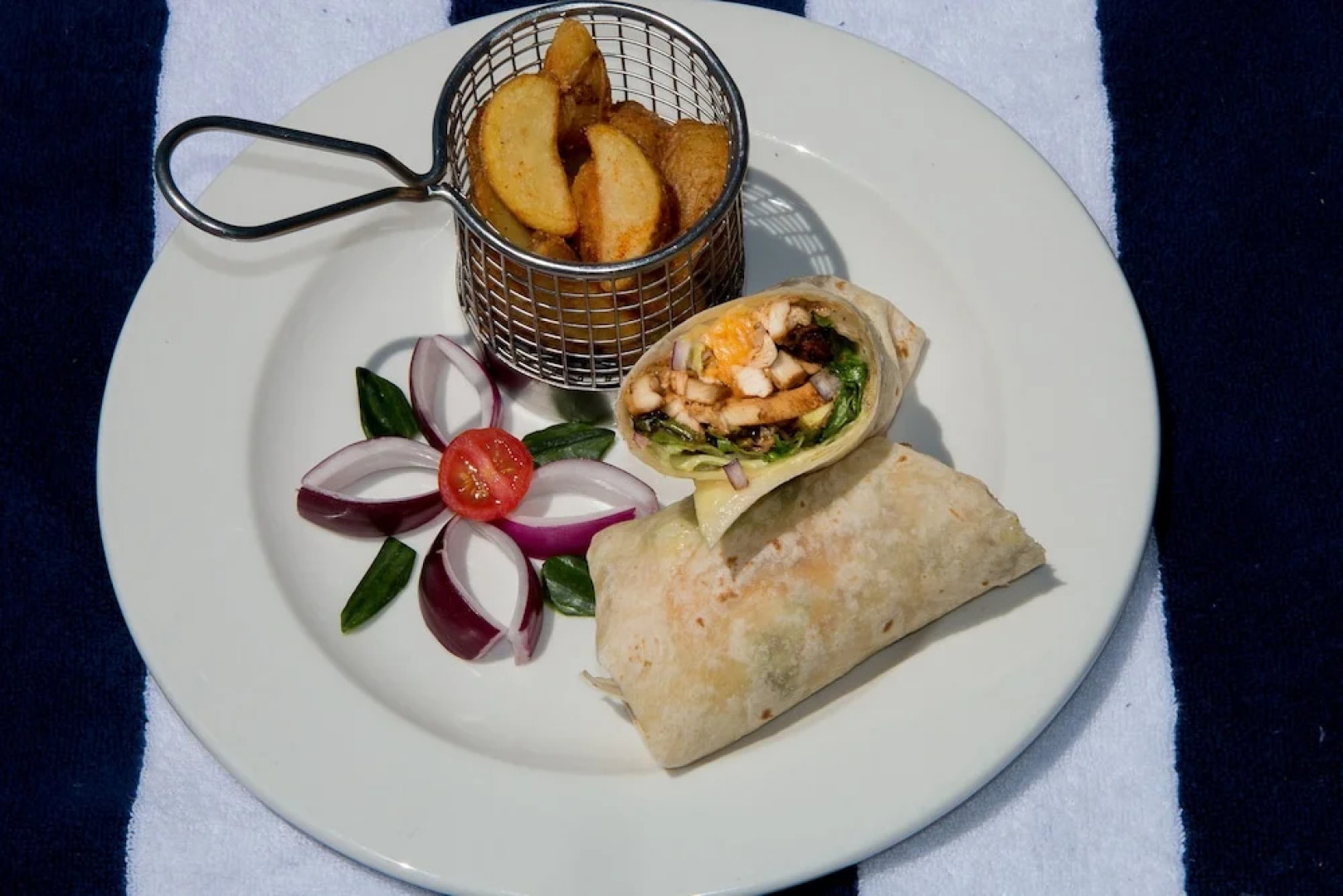 LIONSROCK Big Cat Sanctuary