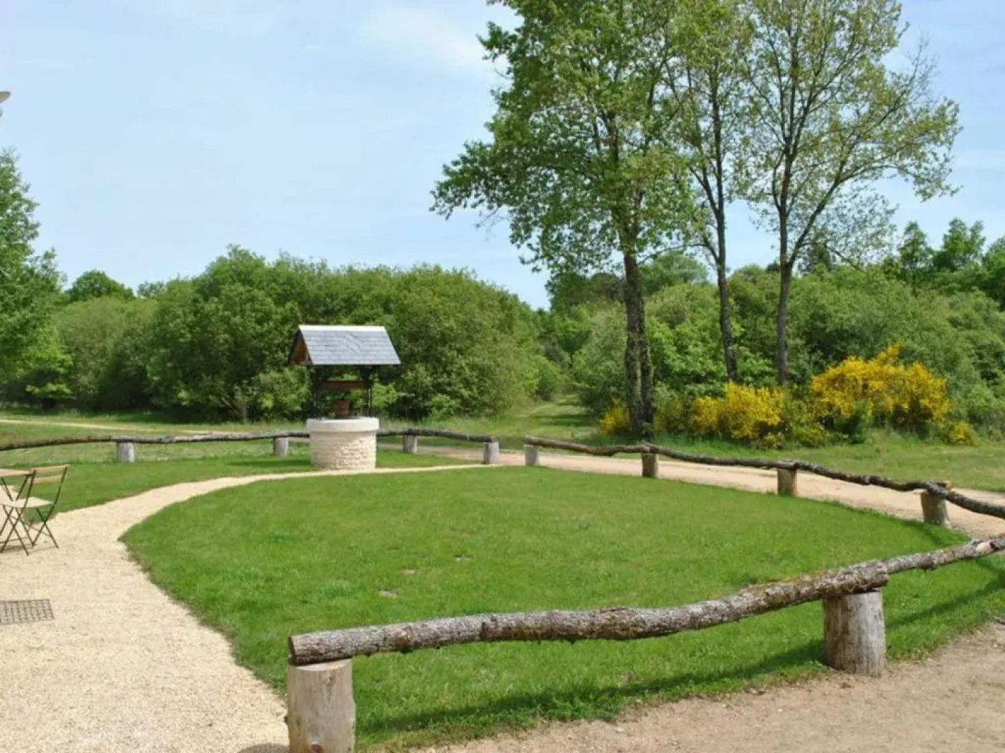 Gîte Razines, 4 pièces, 6 personnes - FR-1-381-218