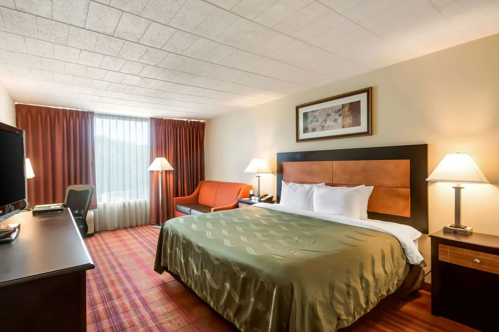 Chester Hotel & Conference Center