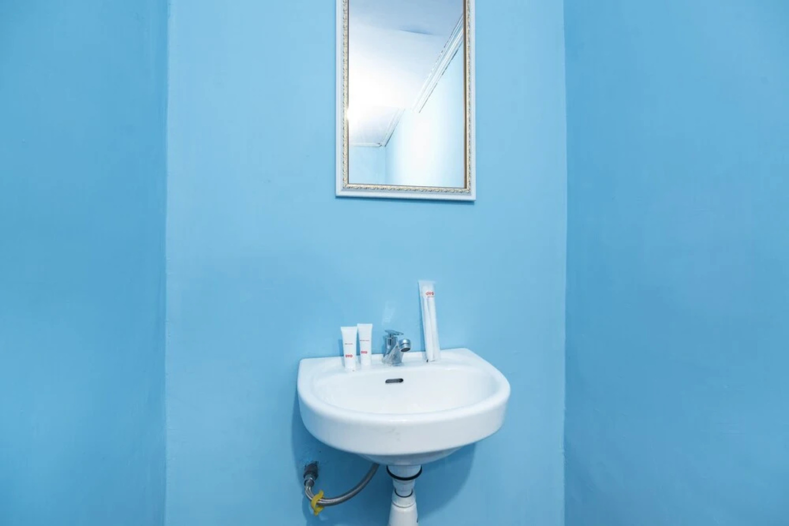 Intan Bromo Homestay by OYO Rooms