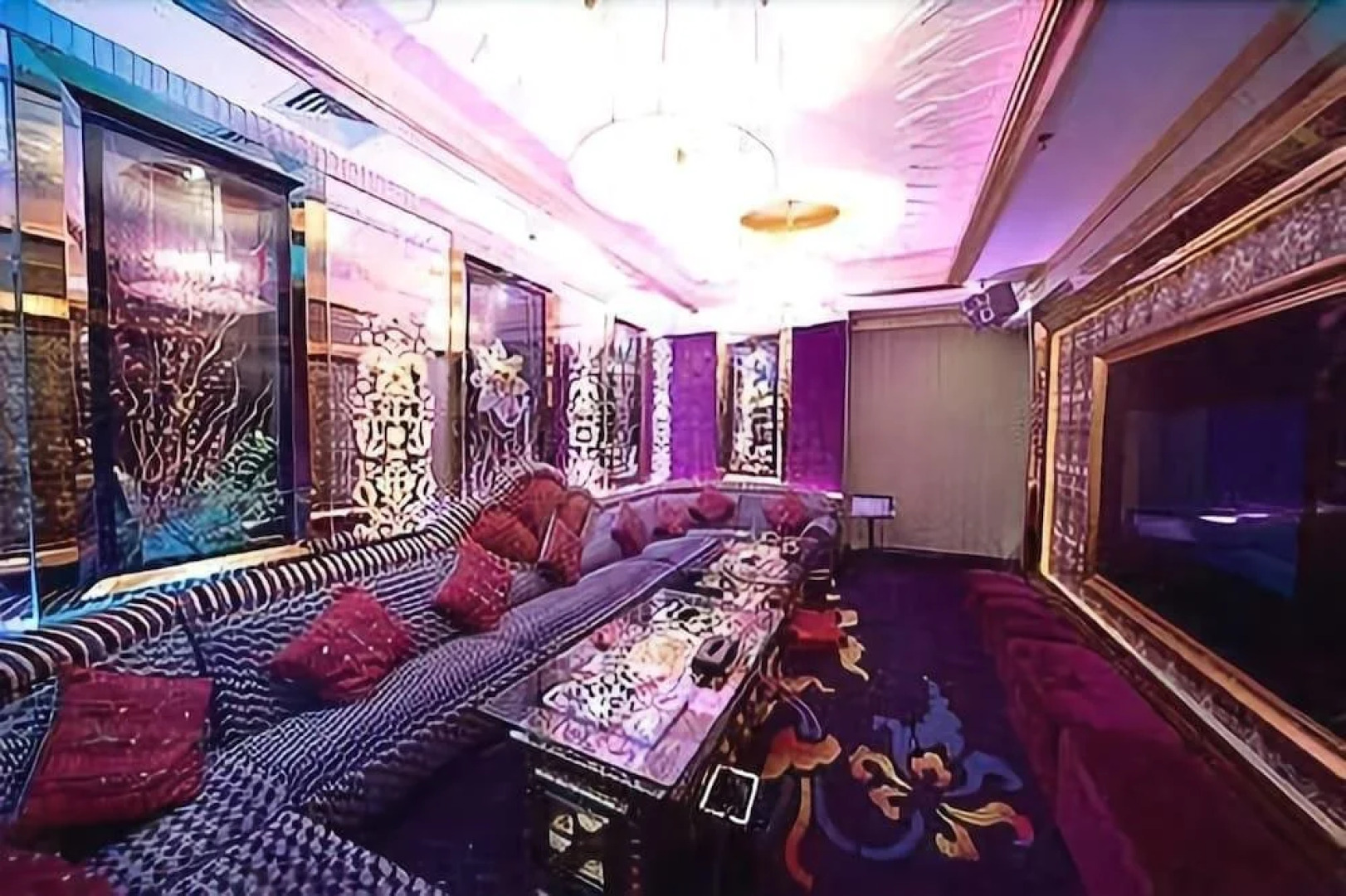 Winner International Hotel