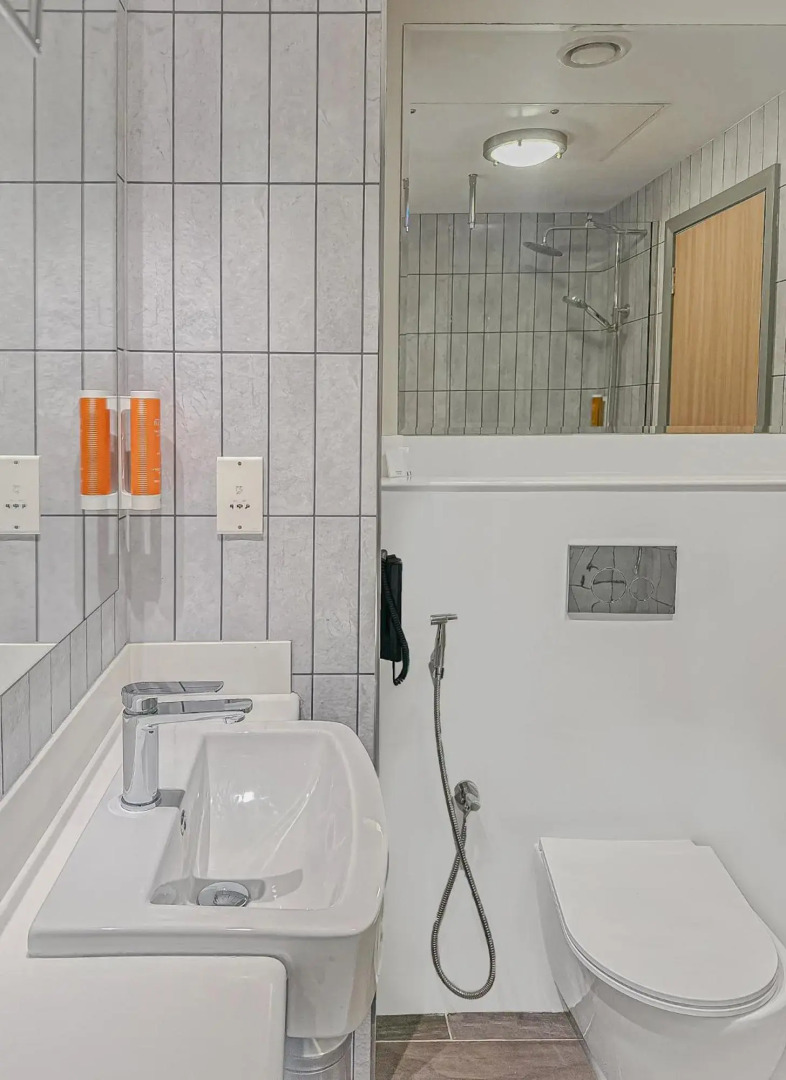 Premier Inn Dubai International Airport