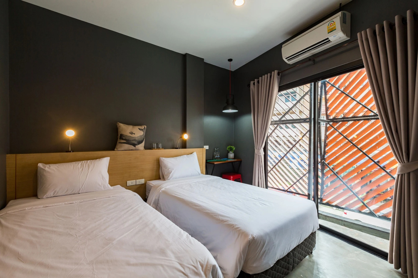 Srisuksant Square (SHA Extra Plus)