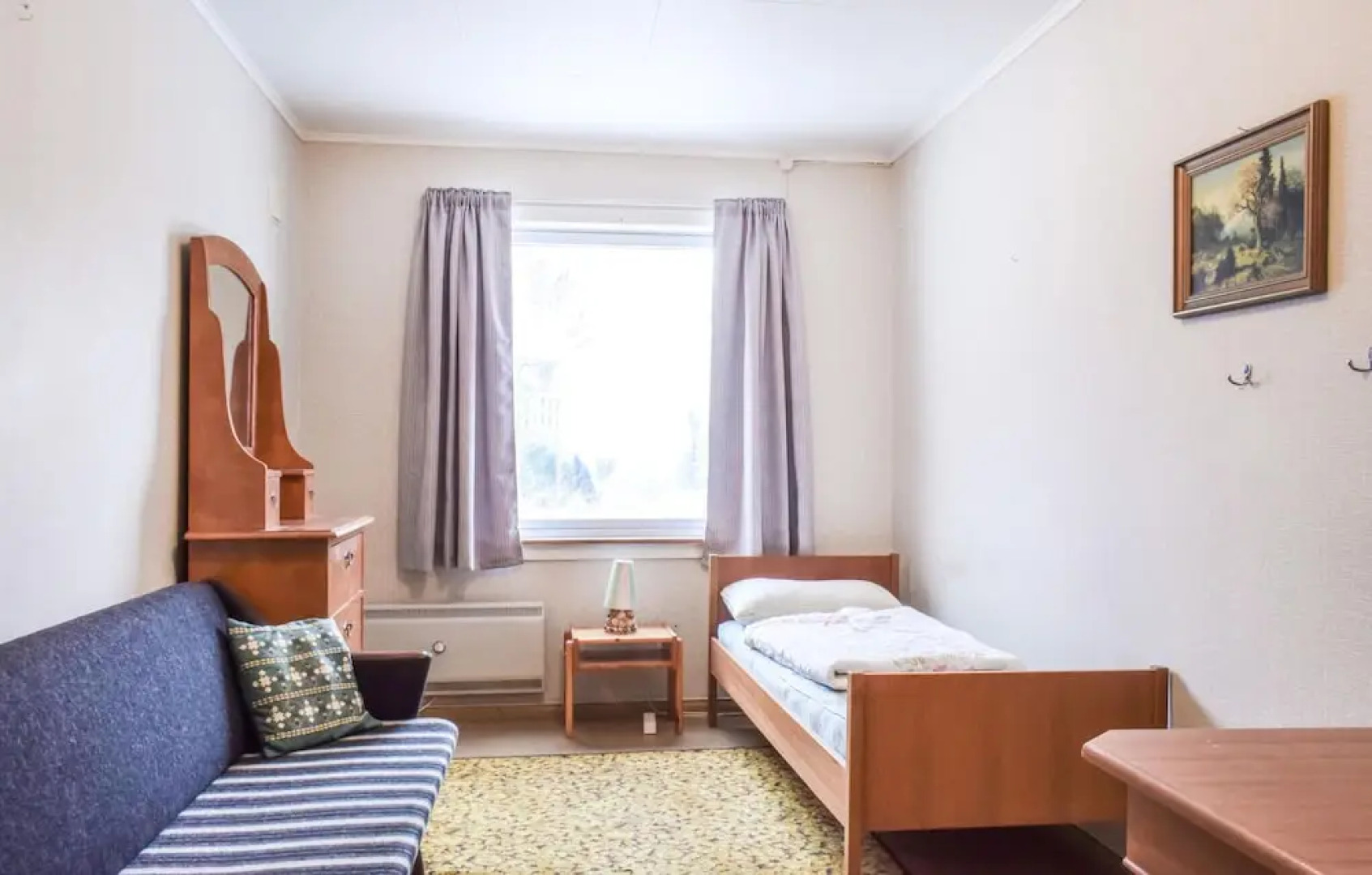 Nice Home in Lavik With Wifi and 5 Bedrooms