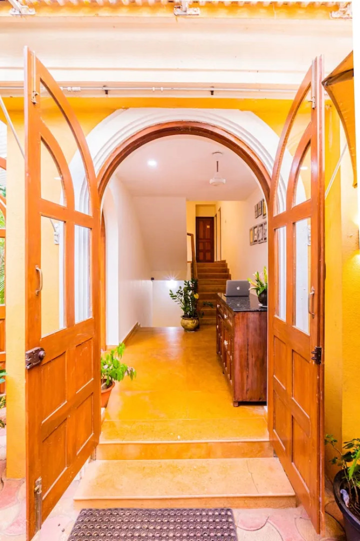 Bougainvillea Guest House