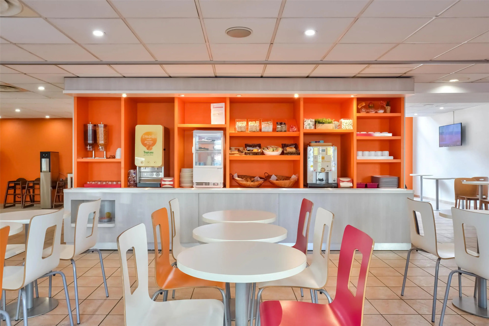 Premiere Classe Paris Ouest - Pont De Suresnes