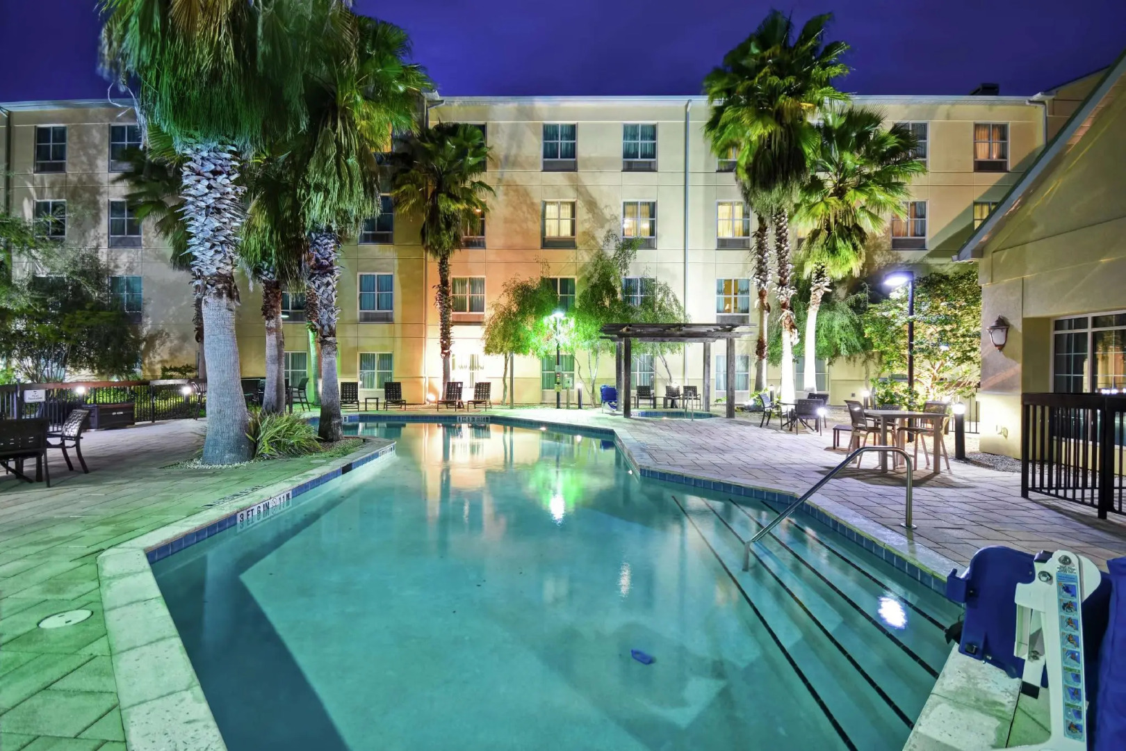 Homewood Suites by Hilton Ocala at Heath Brook