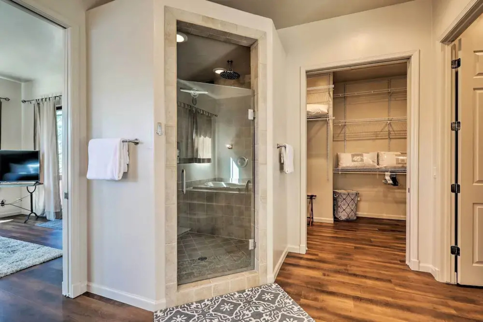 Spacious Flagstaff Home With Fire Pit & Game Room!