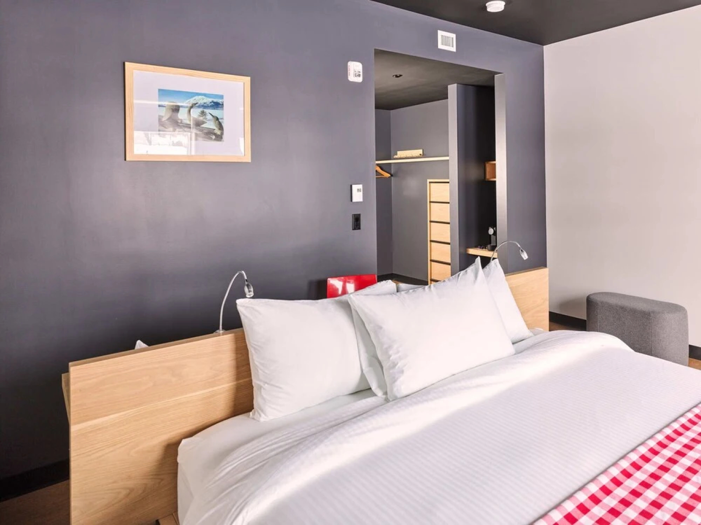Raven Inn Whitehorse