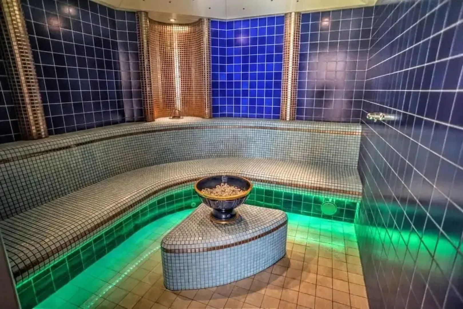 Das Posthaus stubai & smart hotel