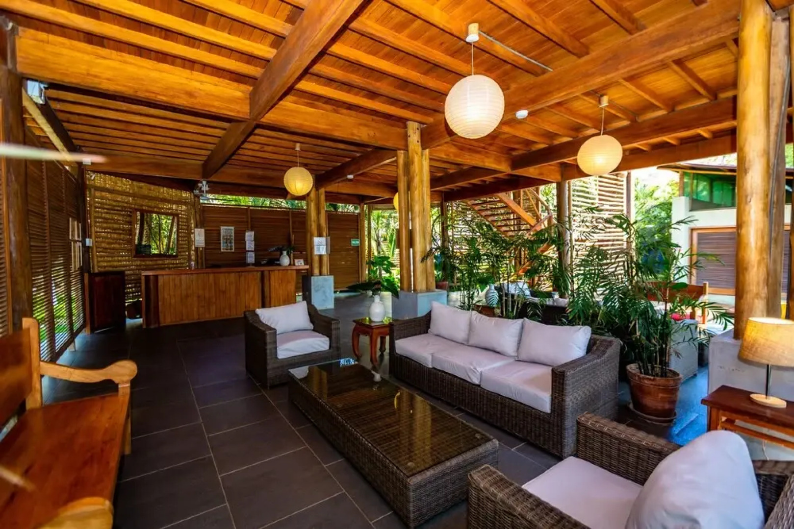 Hotel Punta Camarón Bungalows & Suites