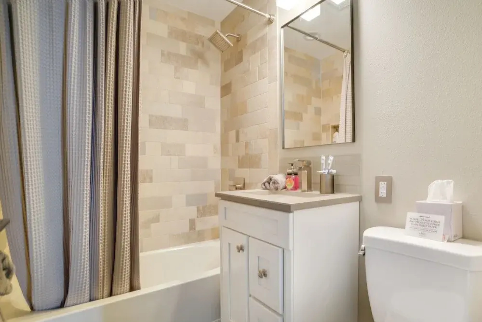 Lakefront Chippewa Falls Haven w/ Private Deck!