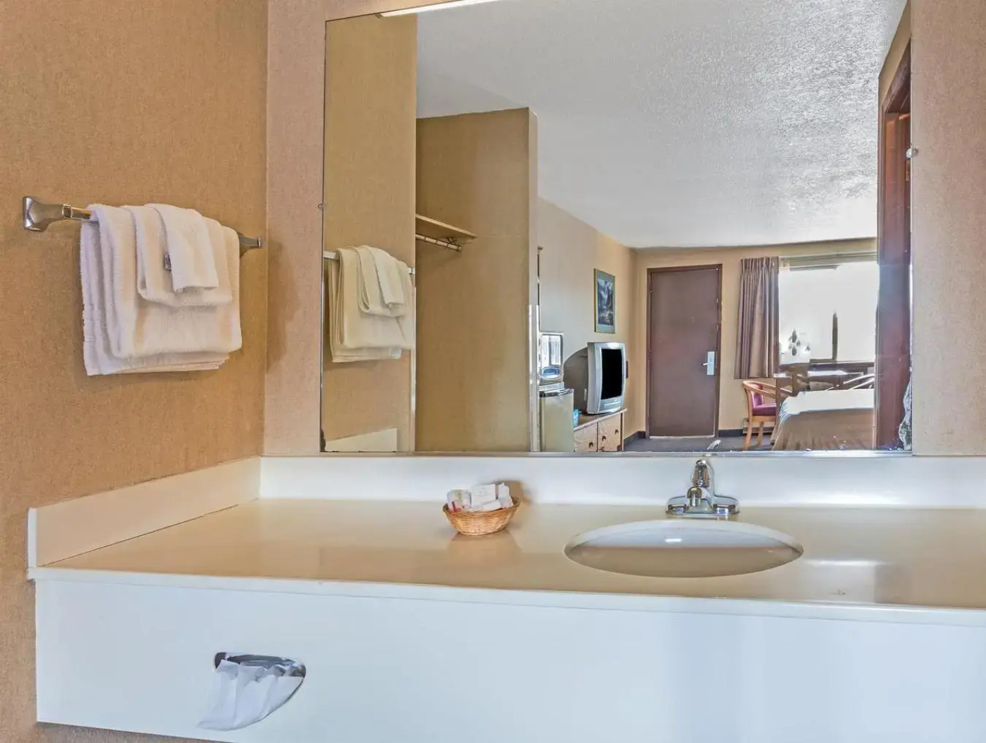 Travelodge by Wyndham Pioneer Villa