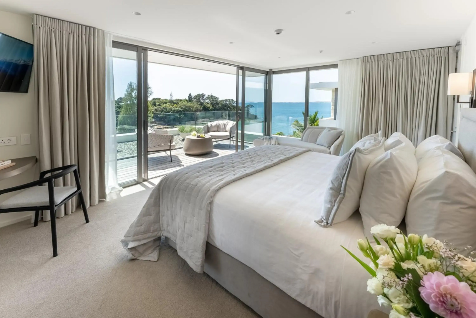 Elements of Castor Bay