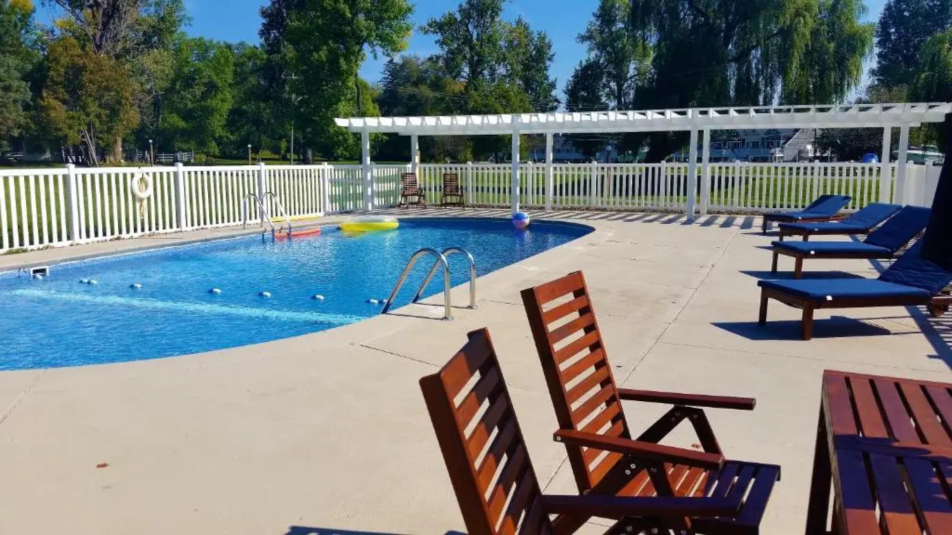 The Ledges Resort & Marina