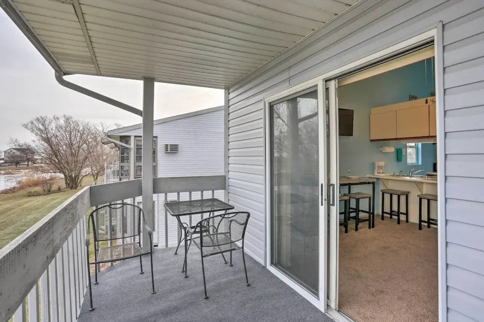 Condo w/ Balcony, Dock & Access to Lake Erie