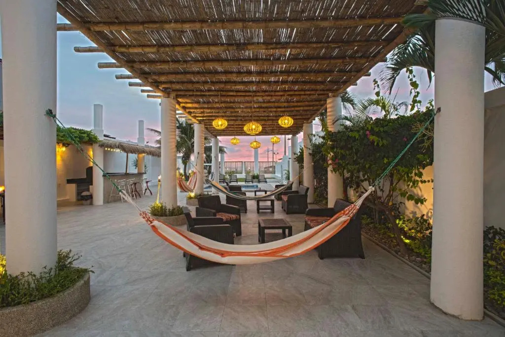 Hotel La Ría Playas