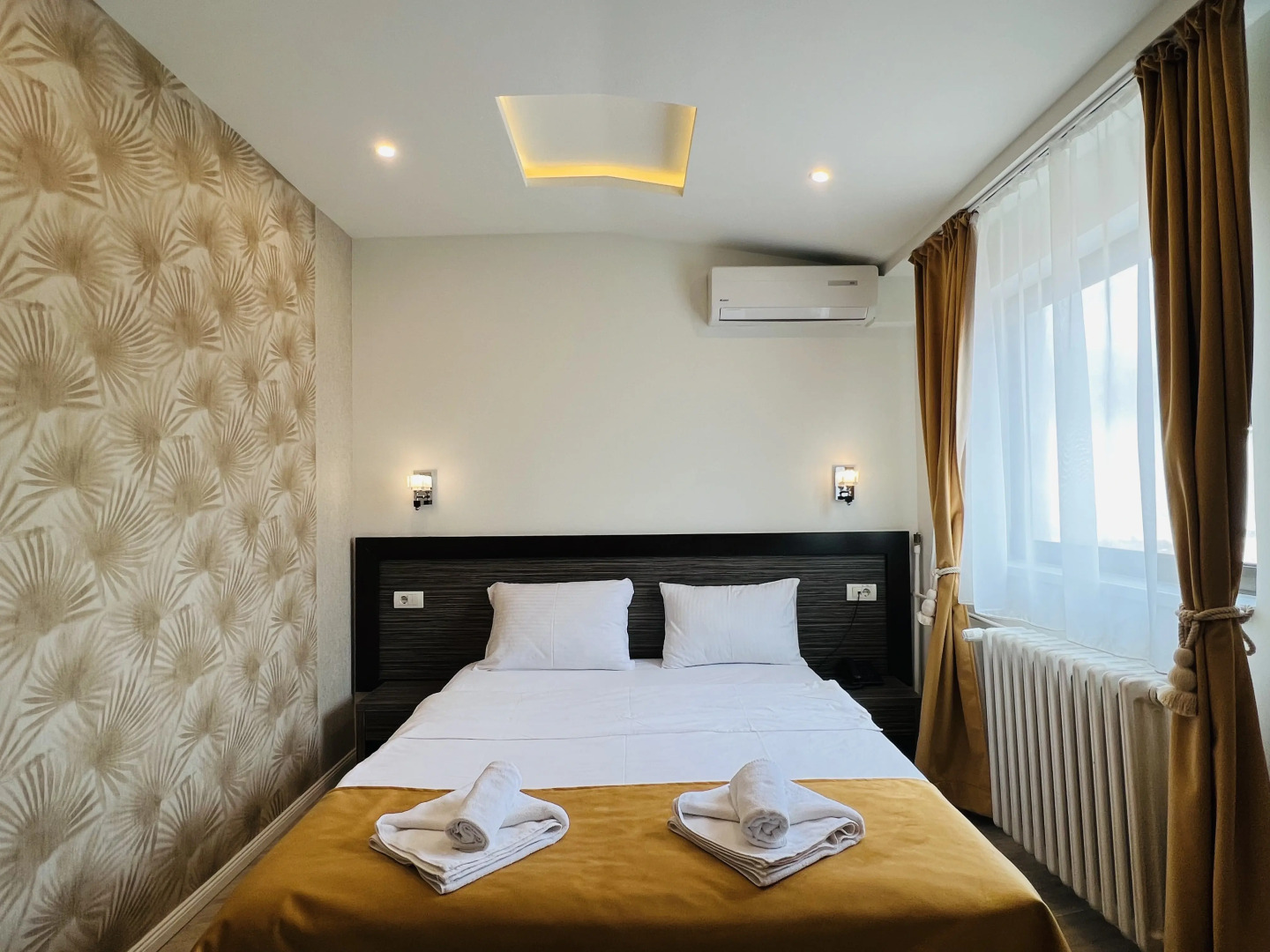 Side One Design Hotel