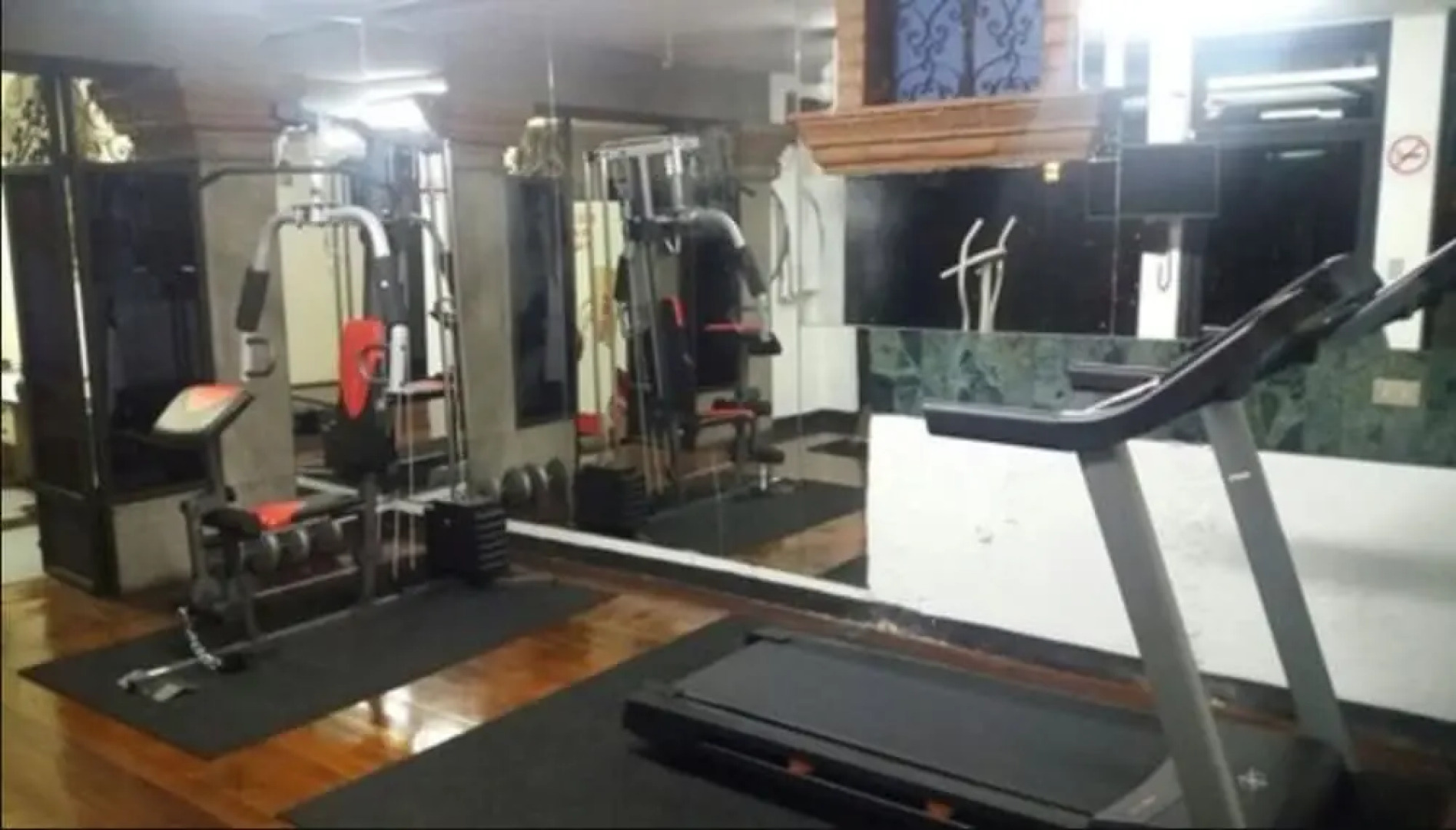 Apart-Hotel Suites Reforma