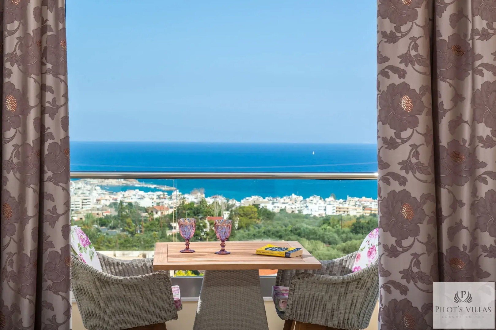 Pilot's Villas Luxury Suites