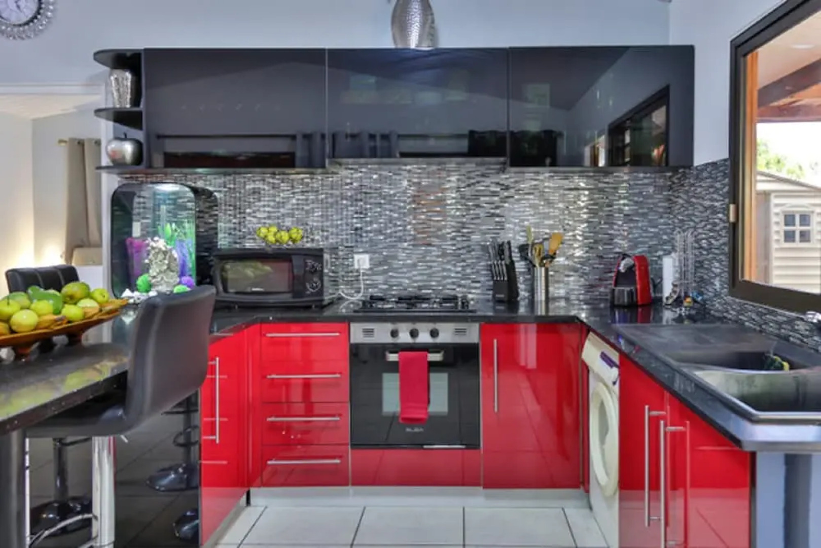 House With 2 Bedrooms in Puna'auia, With Enclosed Garden and Wifi